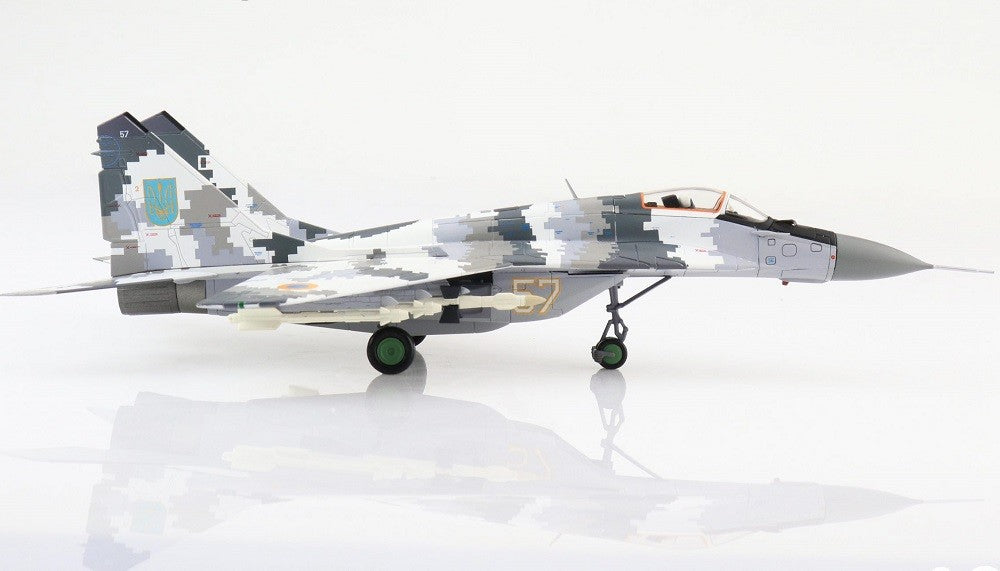 Mikoyan MiG-29MU1 Fulcrum / Ukranian Air Force, Yellow 57, Ukraine, 2014 / Hobby Master 1:72 HA6518