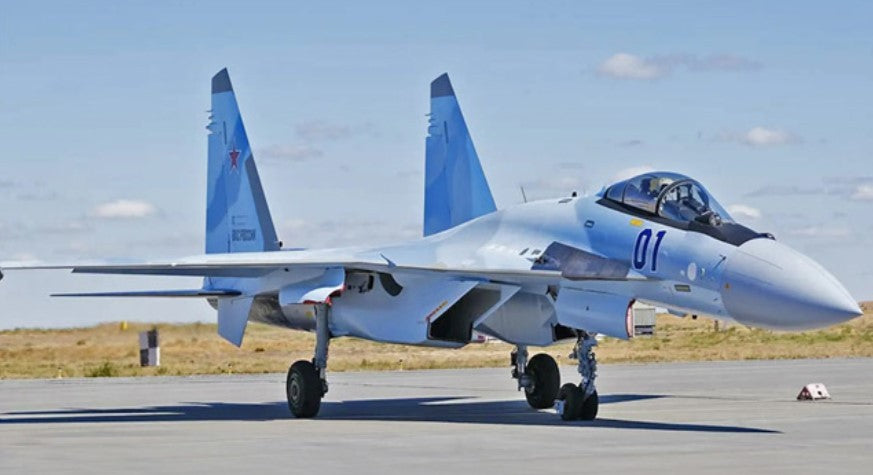 Sukhoi Su-35S Flanker E / Russian Air Force 116th CATC Aggressors, Blue 01, Russia Sept. 2022 - Hobby Master 1/72 HA5713