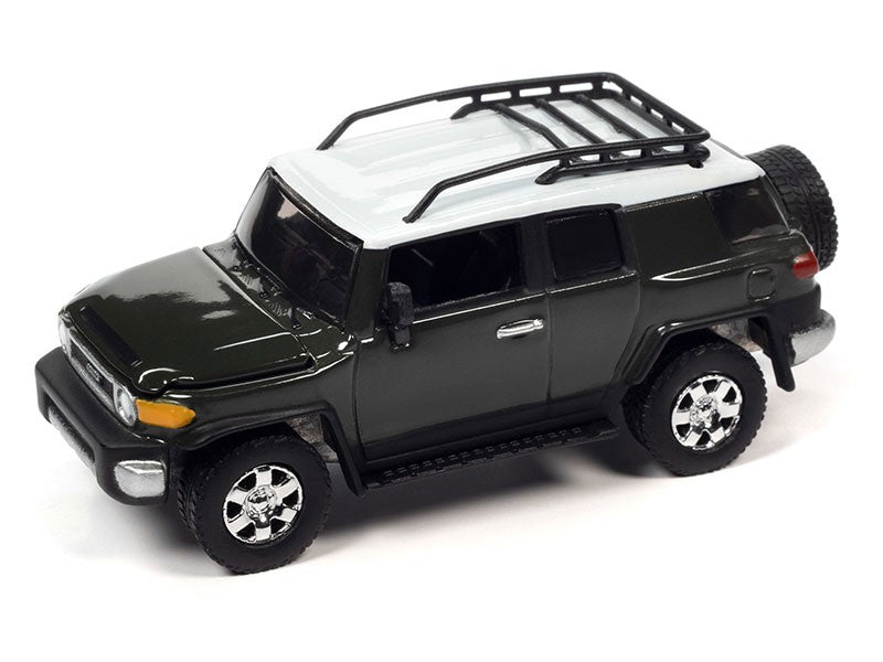 2010 Toyota FJ Cruiser with Camping Trailer in Dark Green - Truck&Trailers - Johnny Lightning  1:64 - JLSP315 B