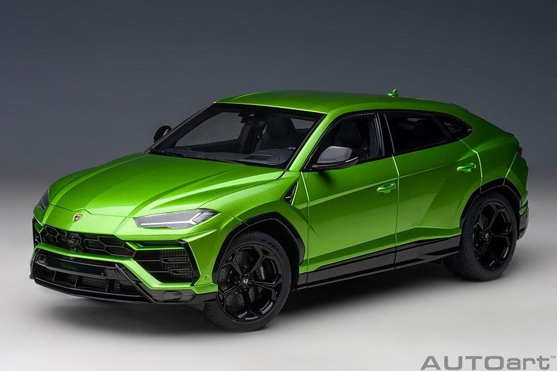 Lamborghini Urus (Verde Selvans) - Autoart - 79169 Passion Diecast