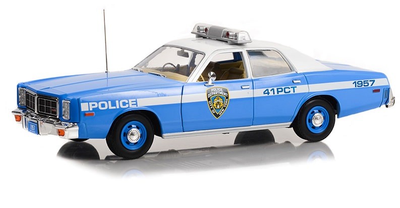 New York City Police Dept (NYPD) - 1978 Dodge Monaco - 1/18  Greenlight - 19132 - Passion Diecast