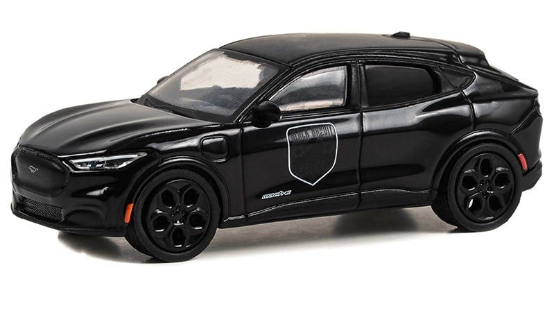 Black Bandit Police - 2023 Ford Mustang Mach-E GT - Black Bandit Series 28 - 1/64 Greenlight - 28130 F