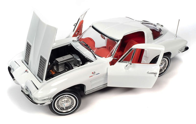 1963 Chevrolet Corvette Coupe in Ermine White - (MCACN) - Auto World / American Muscle - 1/18 - AMM1308 Passion Diecast