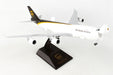 UPS Boeing 747-400F with gear and opening - N570UP / Skymarks 1:200  SKR1113
