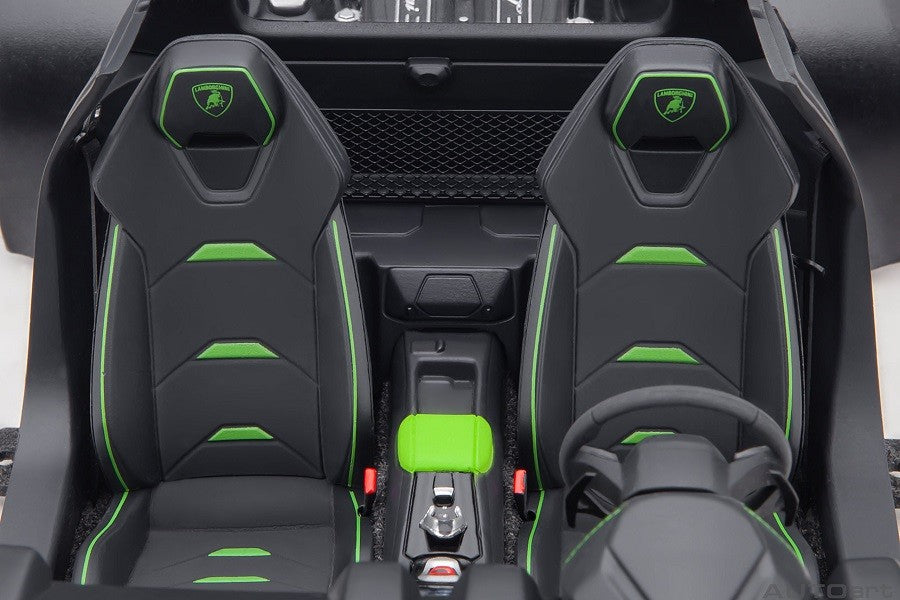 Lamborghini Huracan Evo (Verde Selvans) - Autoart - 79215  Passion Diecast