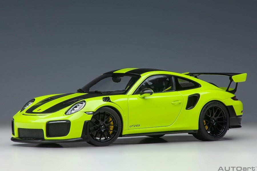 Porsche 911 (991.2) GT2 RS Weissach Package (Acid Green) - Autoart - 78187  Passion Diecast