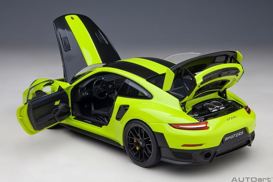 Porsche 911 (991.2) GT2 RS Weissach Package (Acid Green) - Autoart - 78187  Passion Diecast