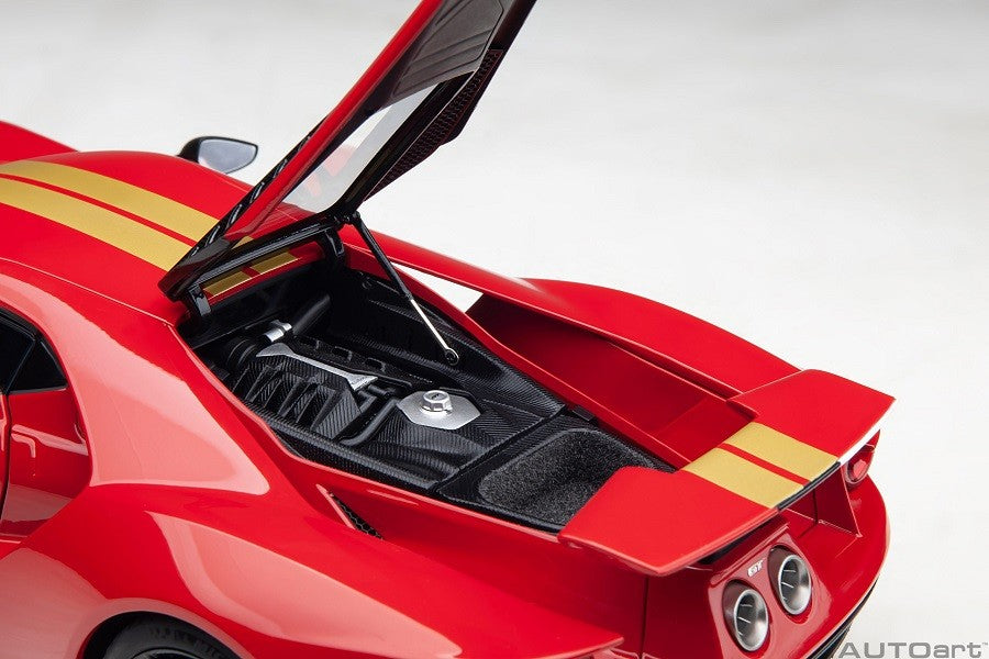 Ford GT 2022 Alan Mann Heritage Edition (Alan Mann Red)  - Autoart - 72927  Passion Diecast