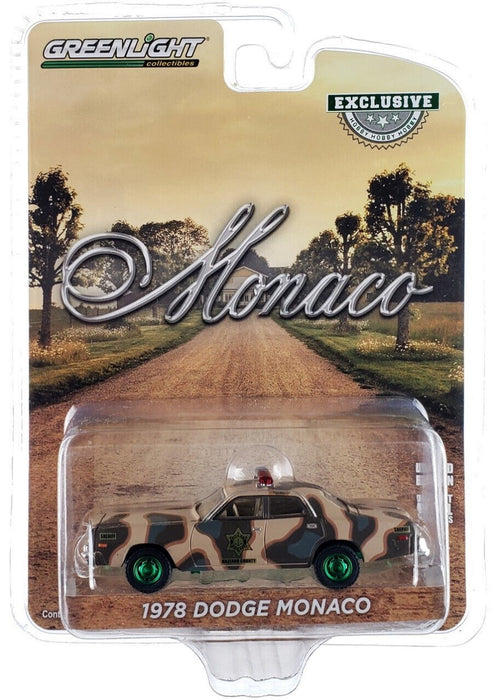 GreenMachine Hazzard County Camouflage Sheriff - 1987 Dodge Monaco - Hobby Exclusive - 1/64 Greenlight - 30326GR
