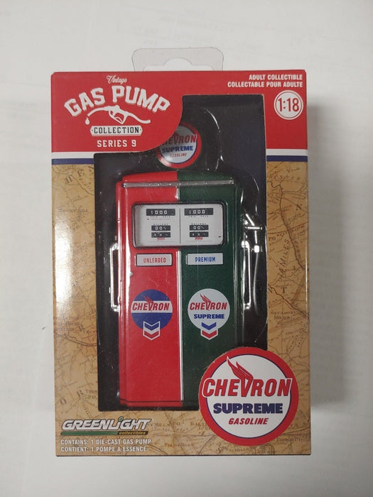 GreenMachine Chevron Supreme 1954 Tokheim 350 Twin Gas Pump  Series 9 -  Greenlight  1/18, 14090 CGR