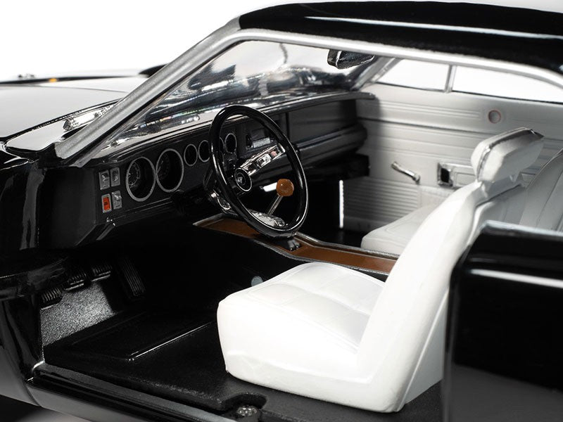 1969 Dodge Charger Daytona in X9 Black - Auto World / American Muscle - 1/18 - AMM1310 Passion Diecast