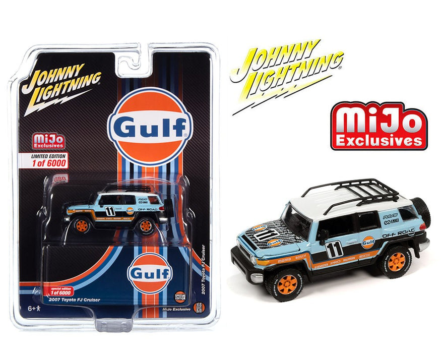 2007 Toyota FJ Cruiser 4×4 Off-Road Gulf Racing - Mijo Exclusives Limited 6,000 Pieces - Johnny Lightning - 1/64 - JLCP7415