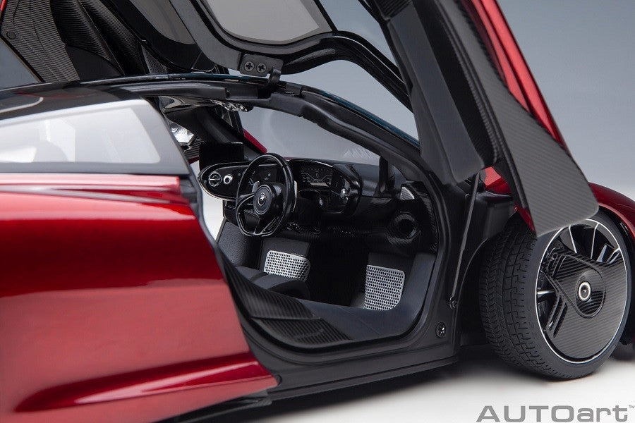 McLaren Speedtail (Volcano Red) - Autoart - 76087 Passion Diecast