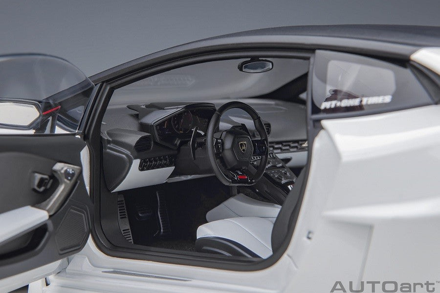 Liberty Walk LB Silhouette Lamborghini Huracan GT (White) - Autoart - 79125 Passion Diecast