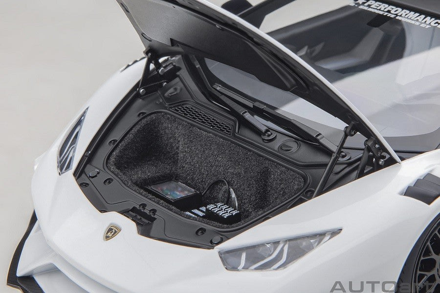 Liberty Walk LB Silhouette Lamborghini Huracan GT (White) - Autoart - 79125 Passion Diecast