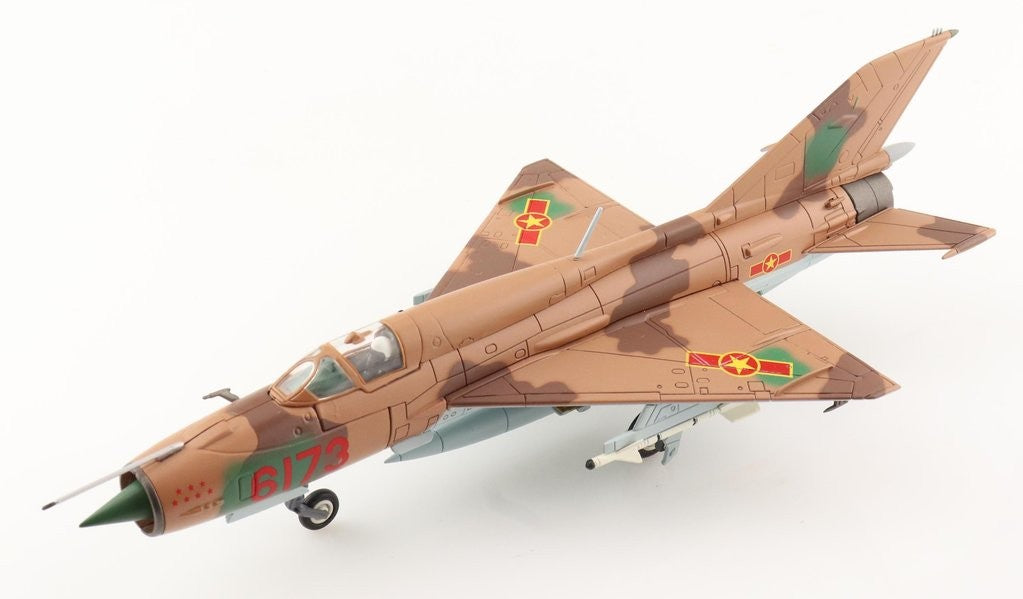 Mikoyan-Gurevich MiG-21PFM Fishbed - VPAF 927th Lam Son Fighter Rgt, Red 6173, Vietnam, 1979 / Hobby Master 1:72 HA0109