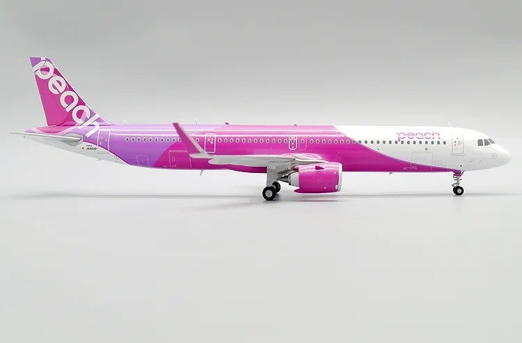 Peach Aviation A321neo -  JA902P  - JC Wings - 1/200 - EW221N015