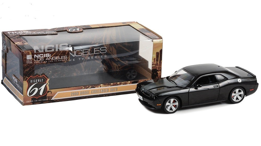 2009 Dodge Challenger SRT8 en noir brillant - NCIS - Highway 61 - HWY 61-1/18 - 18040 Passion Diecast 