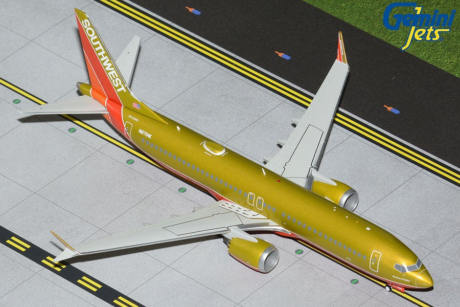 Southwest Airlines Boeing 737-8 MAX  Gold retro livery Herbert D. Kelleher / N871HK  / Gemini 1:200 G2SWA1216