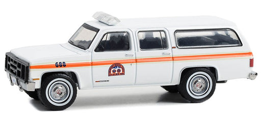 NYC EMS - 1991 GMC Suburban - Hobby Exclusive - 1/64 Greenlight - 30446