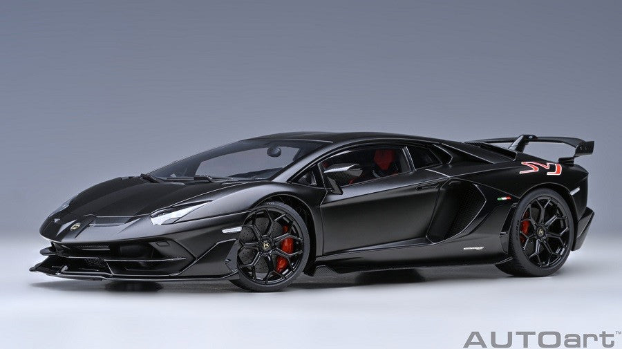 Lamborghini Aventador SVJ (Nero Nemesis) - Autoart - 79219 Passion Diecast