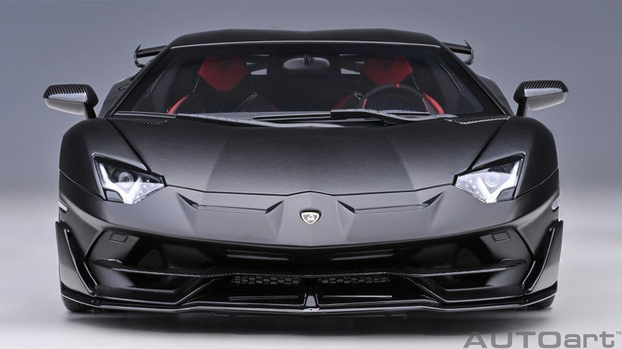 Lamborghini Aventador SVJ (Nero Nemesis) - Autoart - 79219 Passion Diecast