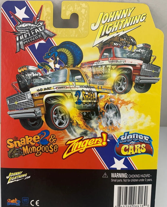 Weekend Of Wheels 2023 Exclusive 1981 Chevrolet Silverado Zinger Snake Mongoose - Johnny Lightning 1/64 - JLCP7448