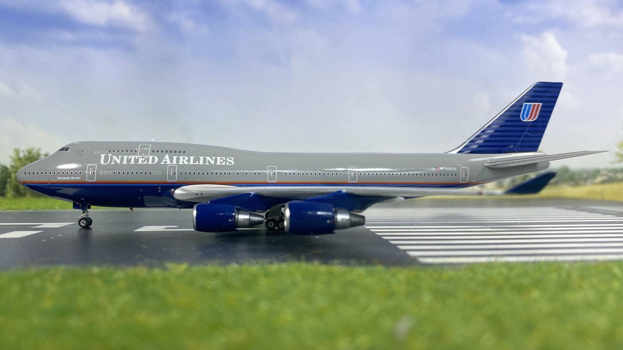 United Airlines  Boeing 747-400 /  N187UA /  Phoenix Model  1:400 -  PH4UAL2415
