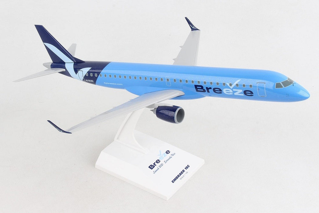 Breeze Embraer ERJ-195 / N190BZ / Skymarks 1:100 SKR1106