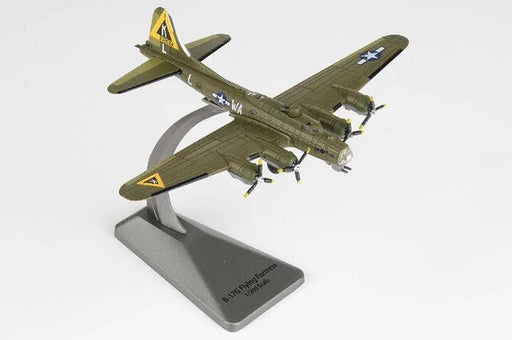 Boeing B-17G Flying Fortress "Swamp Fire, RAF Kimbolton, England, April 1944  Air Force 1- 1/200  AF1-00147A