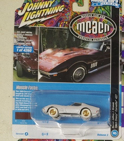 CHASE CAR 1969 Chevrolet Corvette in Burgundy - Johnny Lightning 1/64 - JLSP291 AGR Passion Diecast