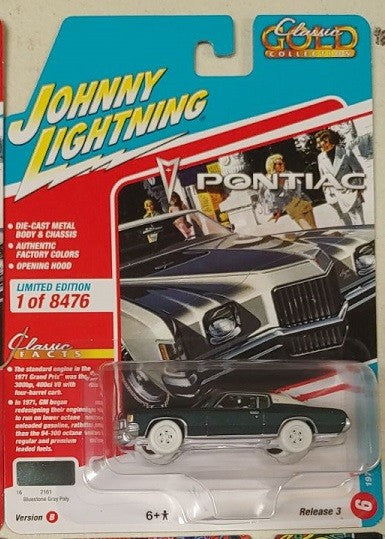 CHASE CAR 1971 Pontiac Grand Prix in Bluestone Gray Metallic - Johnny Lightning 1/64 - JLSP283 BGR Passion Diecast