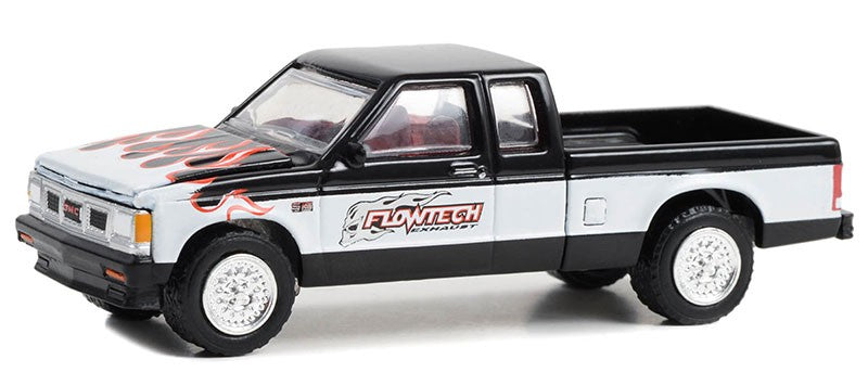 Running on Empty Series 16 - Assortment - 1/64 Greenlight - 41160 Passion Diecast