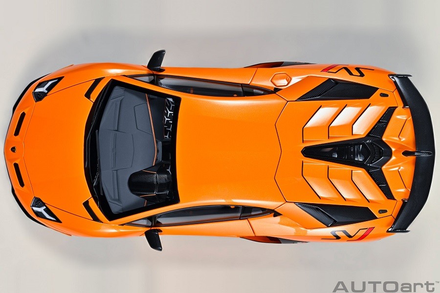 Lamborghini Aventador SVJ (Arancio Atlas) - Autoart - 79218 Passion Diecast