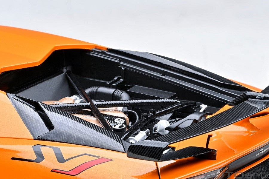 Lamborghini Aventador SVJ (Arancio Atlas) - Autoart - 79218 Passion Diecast