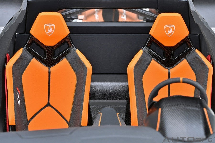 Lamborghini Aventador SVJ (Arancio Atlas) - Autoart - 79218 Passion Diecast