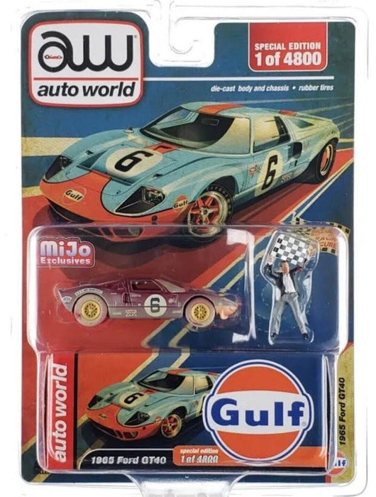 CHASE CAR 1965 Ford GT40 Race Worn With Flag Man Figure - Auto World - 1/64 - CP8053GR