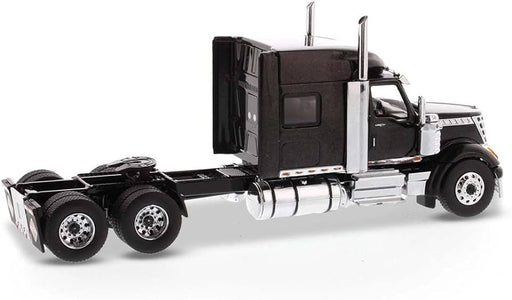 International LoneStar with Sleeper in Black - Cab Only - Diecast Master 1/50 - 71023