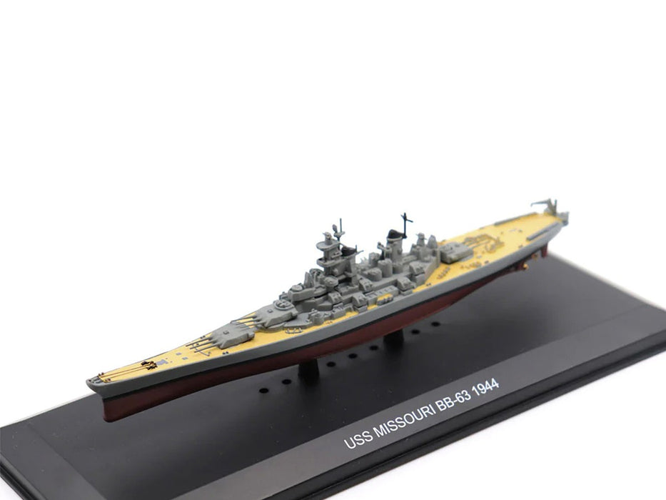 USN Iowa Class Battleship BB-63 USS Missouri, 1944 / Legendary Battleships1:1250 241949 - Passion Diecast