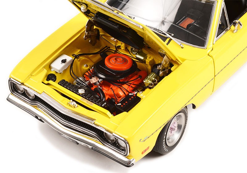 1970 Plymouth Road Runner (Season 8 - Roadrunner With A Twist) Graveyard Carz - 1/18 GMP - 18919