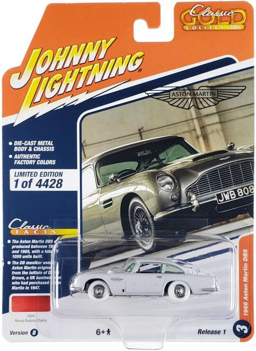 (CHASE) 1966 Aston Martin DB5 à Rossa Rubina Chiara (Rose métallique) - Johnny Lightning 1/64 - JLSP323 BGR Passion Diecast