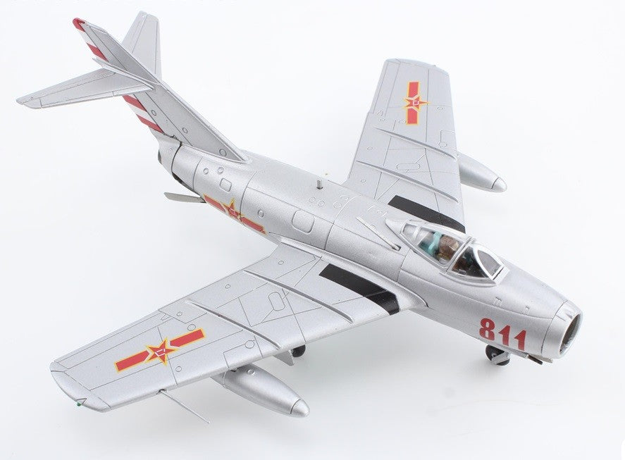 MiG-15 Fagot / CPVAF 72nd GVIAP, Red 25, Anshan, First Korean War Air-to-Air Kill / Hobby Master 1:72 HA2421