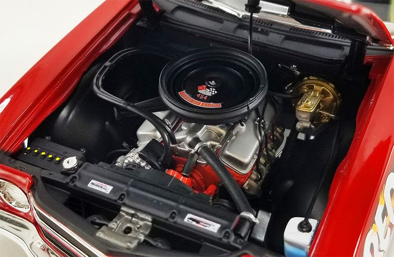 Red Alert - 1970 Chevrolet Chevelle LS6 - Limited Edition 600 Piece - ACME - 1/18 - A1805526