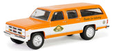 1983 GMC Suburban - Smokey Bear Series 3 - 1/64 Greenlight - 38060 D