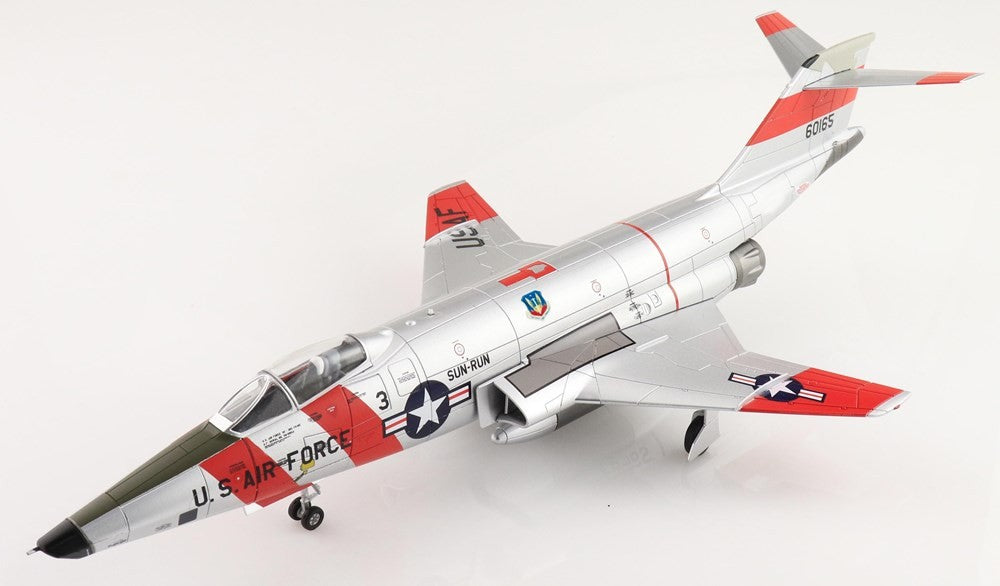 McDonnell RF-101C Voodoo / USAF 363rd TRW, no.56-0165, Op. Sun Run, 27 November 1957 / Hobby Master 1:72 HA9301