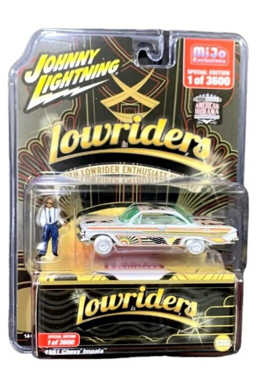(CHASE CAR) Lowriders 1961 Chevrolet Impala with American Diorama Figure - Johnny Lightning 1/64 - JLCP7456GR