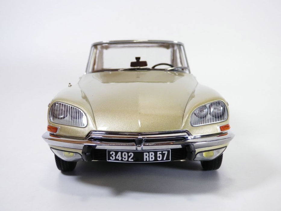 1968 CITROEN DS21 LORRAINE CHAMPAGNE - Norev - 1/18 - 181756 Passion Diecast