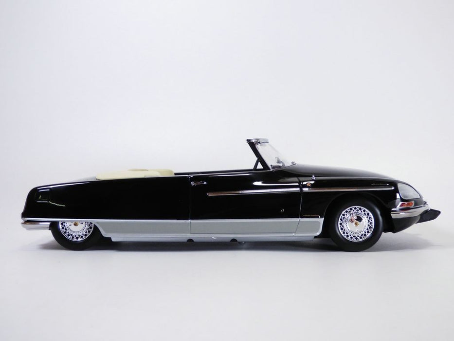 1968 CITROEN DS21 CABRIOLET PALM BEACH BLACK - Norev - 1/18 - 181746 Passion Diecast