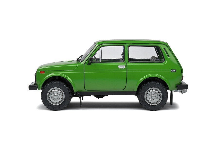 LADA NIVA - 1980 - Solido - 1/18 - S1807304 - Passion Diecast 