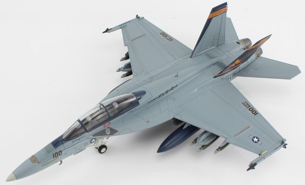 McDonnell Douglas F/A-18F Super Hornet / USN VFA-32, Oshkosh, WI, EAA AirVenture 2023 / Hobby Master 1:72 HA5137